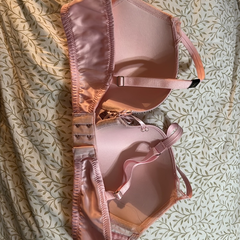Victoria secret bra - Picture 2 of 2